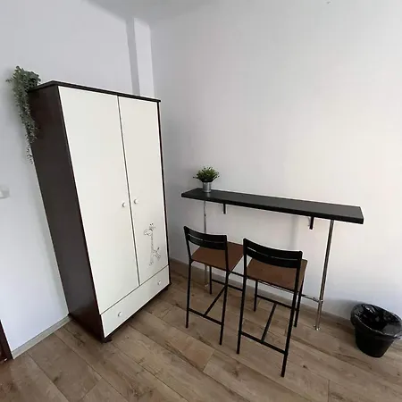 Well Apartment In Old Town-3